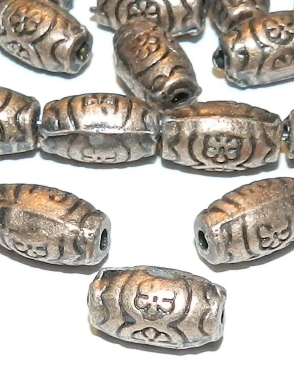 MB359 Antiqued Copper 13mm Tapered Oval Flower Pattern Metal Alloy Beads 25pc